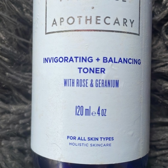PROVINCE APOTHECARY- Invigorating + Balancing Toner - Picture 3 of 3